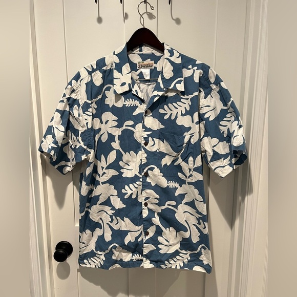 Patagonia Pataloha Hawaiian Shirt Blue White Floral- Men’s XL - Picture 1 of 4